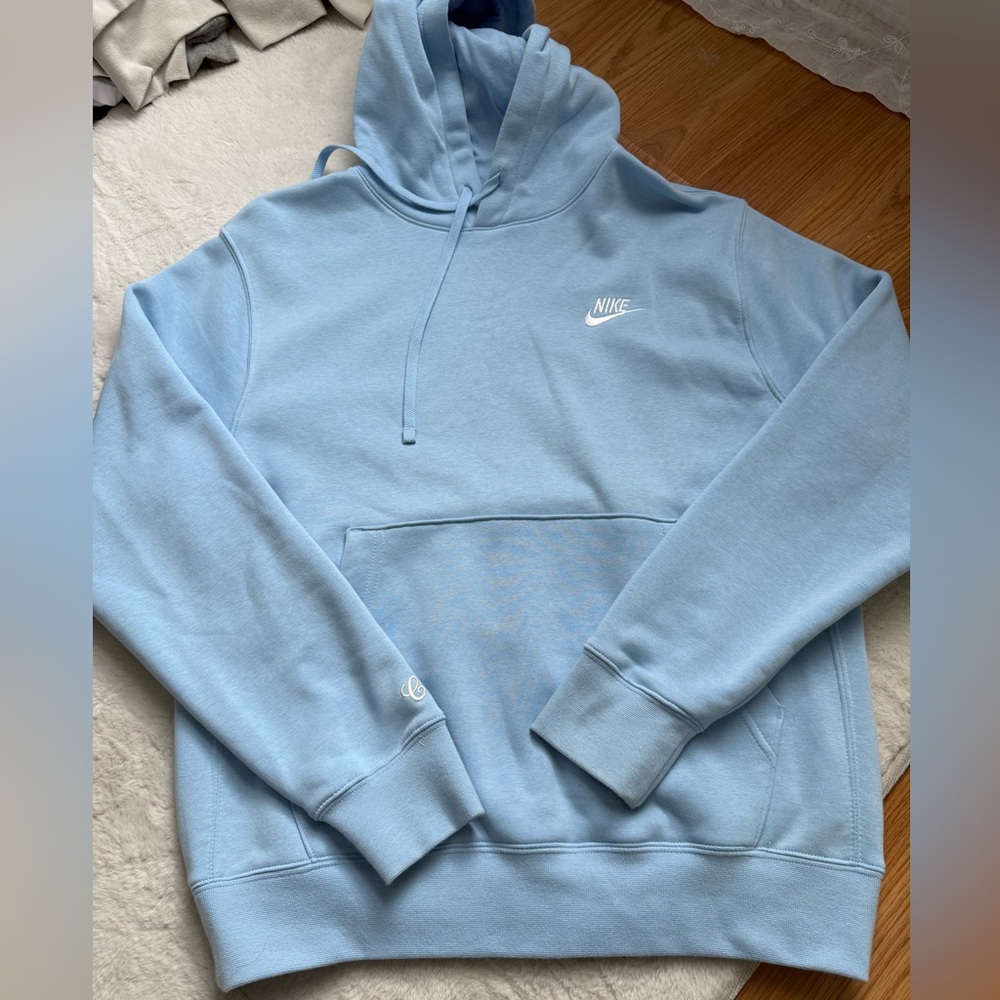 Nike hoodie